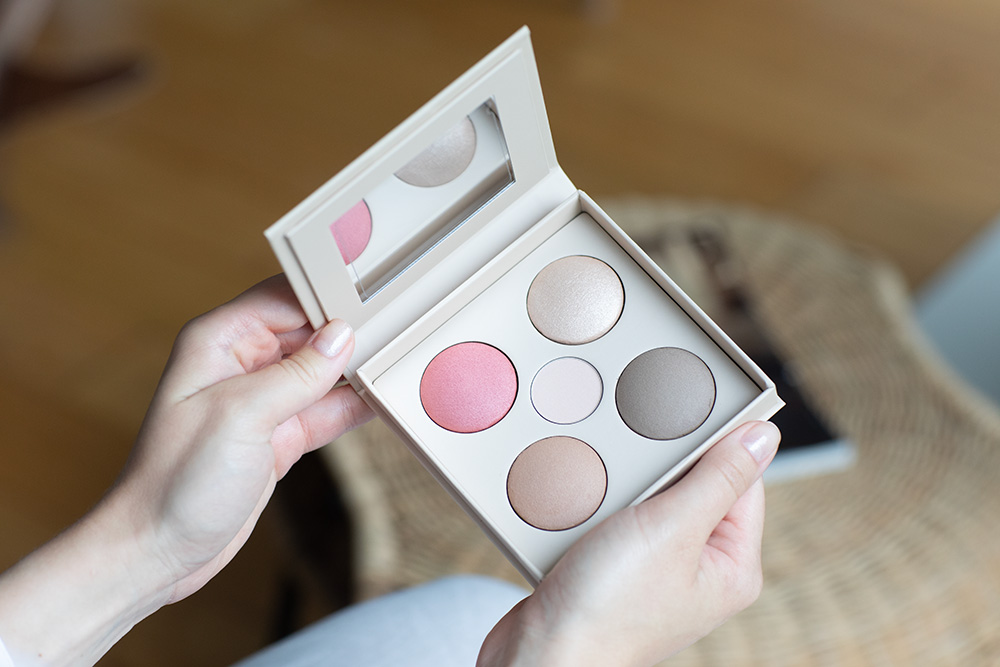 Dermomedica Contour Care Palette Wielofunkcyjna paleta do konturowania twarzy i makijażu oka 1 kpl