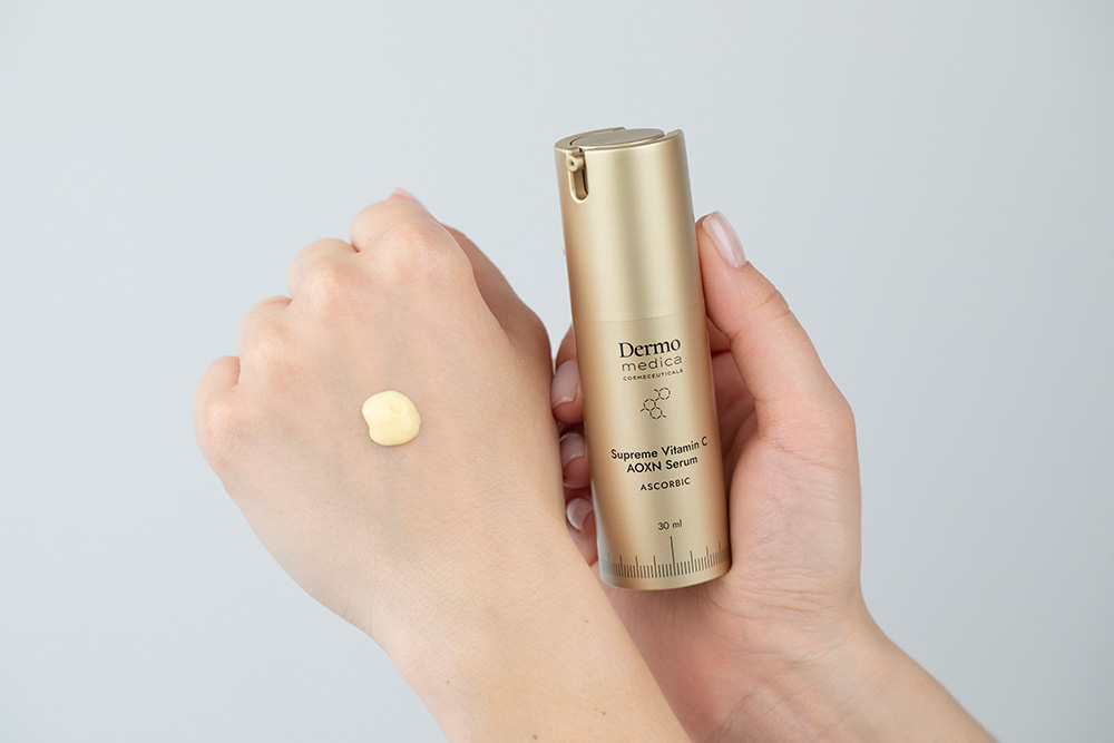 Dermomedica Supreme Vitamin C AOXN Serum o działaniu ochronnym, naprawczym i napinającym 30 ml