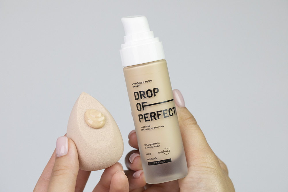 Veoli Botanica Drop of Perfection Wygładzająco-kryjący krem BB o lekkiej formule z kwasem hialuronowym (kolor Vanilla 2.0 W) 30 ml