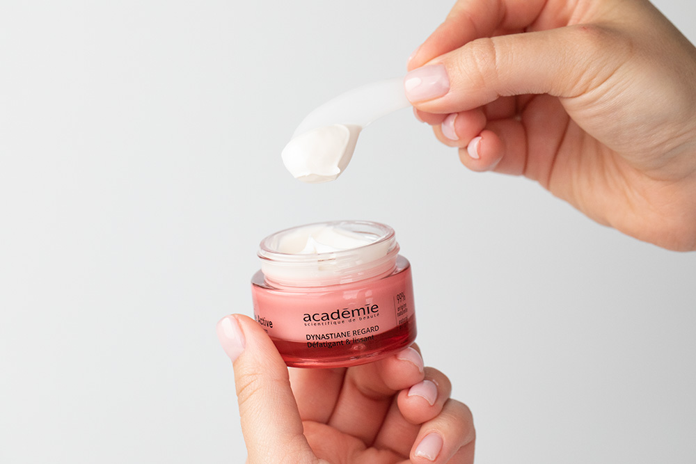 Academie Dynastiane Regard Defatigant & Lissant Przeciwzmarszczkowy krem na okolice oczu i ust 30 ml