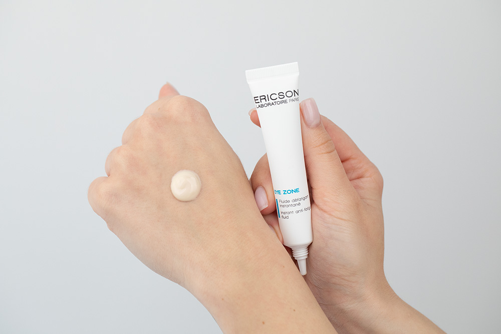 Ericson Laboratoire Eye Zone Instant Anti-Fatigue Fluid + Bright Recharge Comfort Cream ZESTAW Fluid na opuchnięte oczy 15 ml + Komfortowy krem rozświetlający 50 ml + Kosmetyczka 1 szt