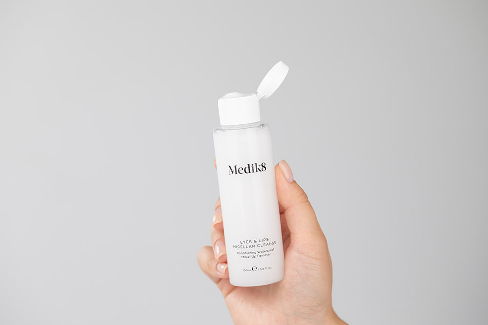Medik8 Eyes and Lips Micellar Cleanse Trójfazowy płyn do demakijażu 100 ml