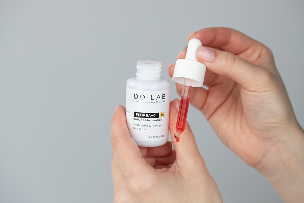 Ido Lab Florea + C Brightening And Firming Face Serum Redukujące przebarwienia i rozjaśniające serum 30 ml