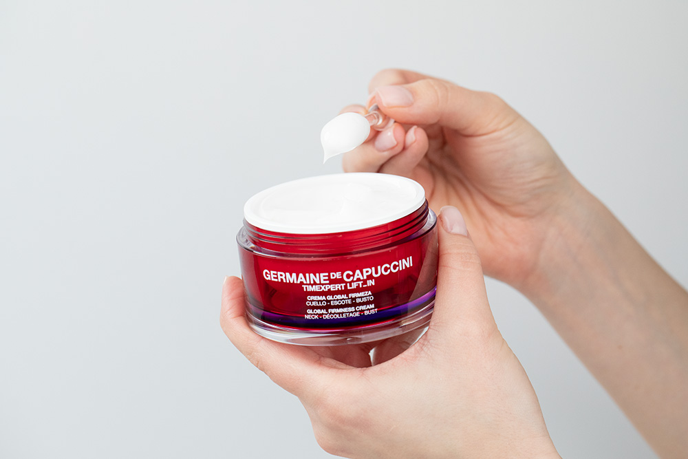 Germaine de Capuccini Firmness Cream Neck and Decolletage Bust Krem liftingujący na szyję, dekolt i biust 100 ml