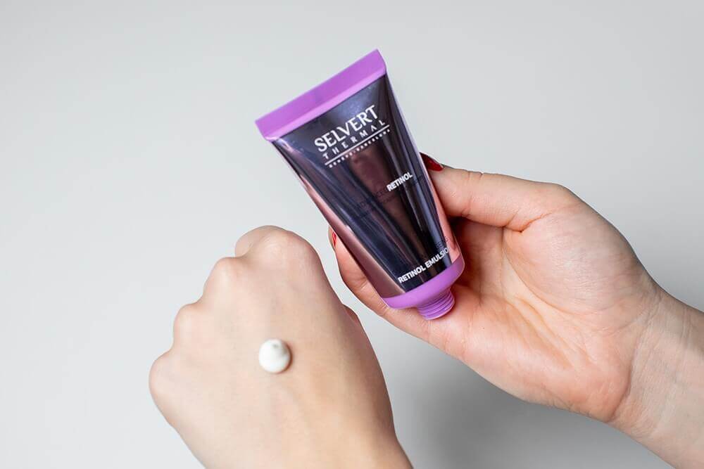 Selvert Thermal Zestaw Retinol 2020 ZESTAW Serum przeciwstarzeniowe 30 ml + Krem przeciwstarzeniowy 50 ml