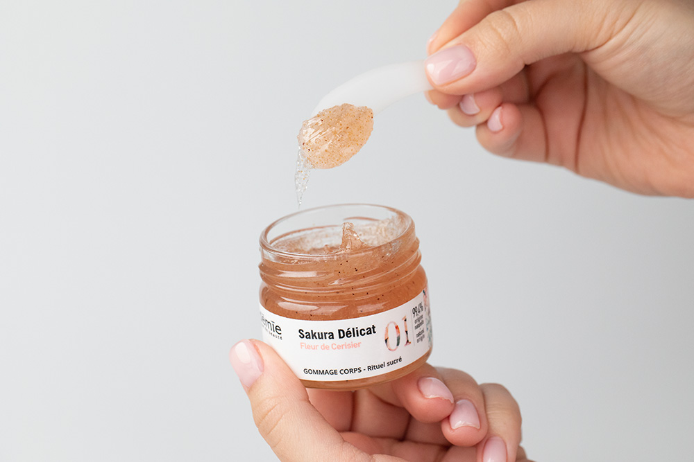 Academie Gommage Corps – Rituel sucre Japoński peeling do ciała 60 ml