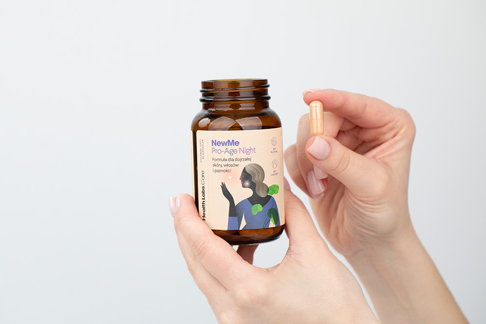 Health Labs Care NewMe Pro-Age Formuła z kolagenem i kwasem hialuronowym dla dojrzałej skóry i włosów 90 kaps