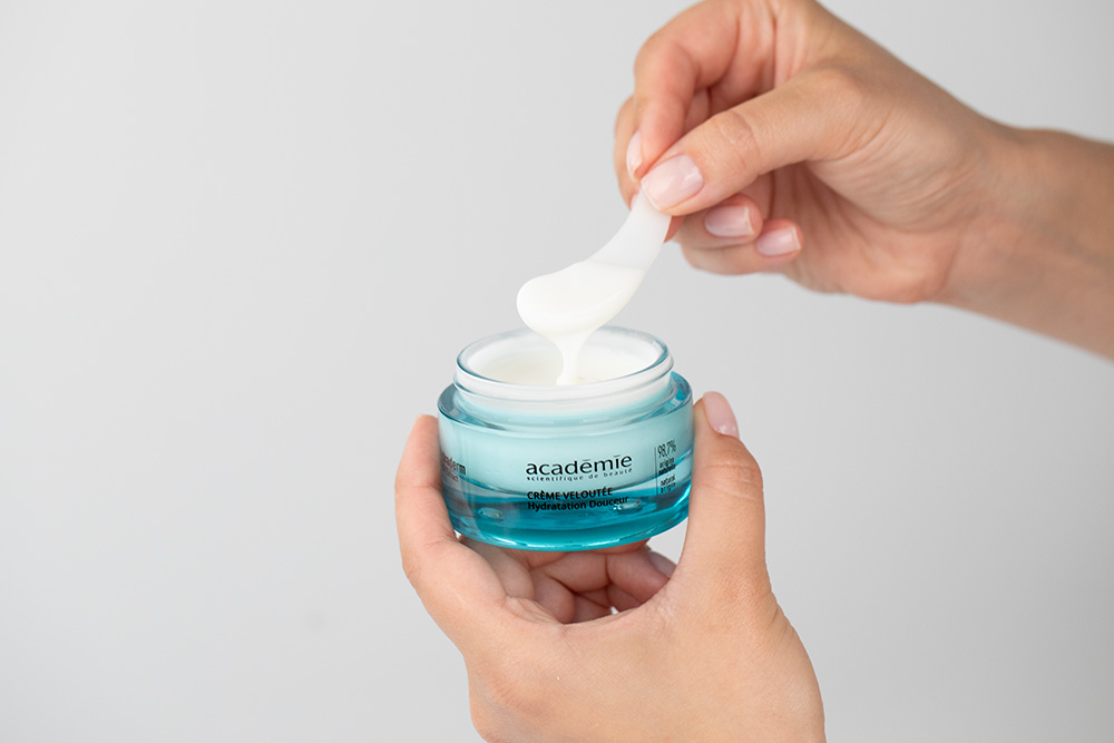 Academie Hydraderm Set ZESTAW Pianka oczyszczająca 150 ml + Nawilżający krem 50 ml