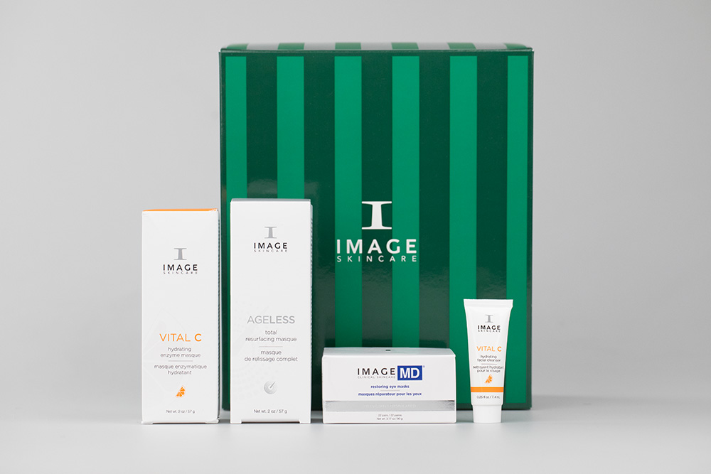 Image Skincare Glamour Glow ZESTAW Maska złuszczająca 57 g + Maska nawilżająca i odżywiająca 56,7 ml + Płatki pod oczy 22 pary + Preparat oczyszczający 7 ml