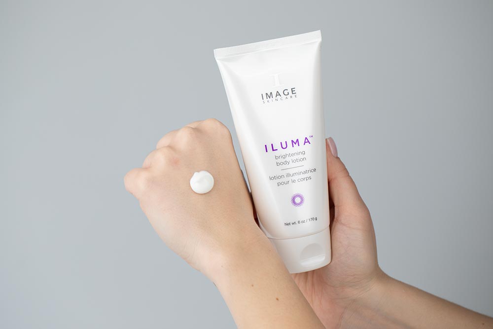 Image Skincare Intense Lightening Body Lotion Balsam intensywnie rozjaśniający i ujednolicający koloryt ciała 170 g