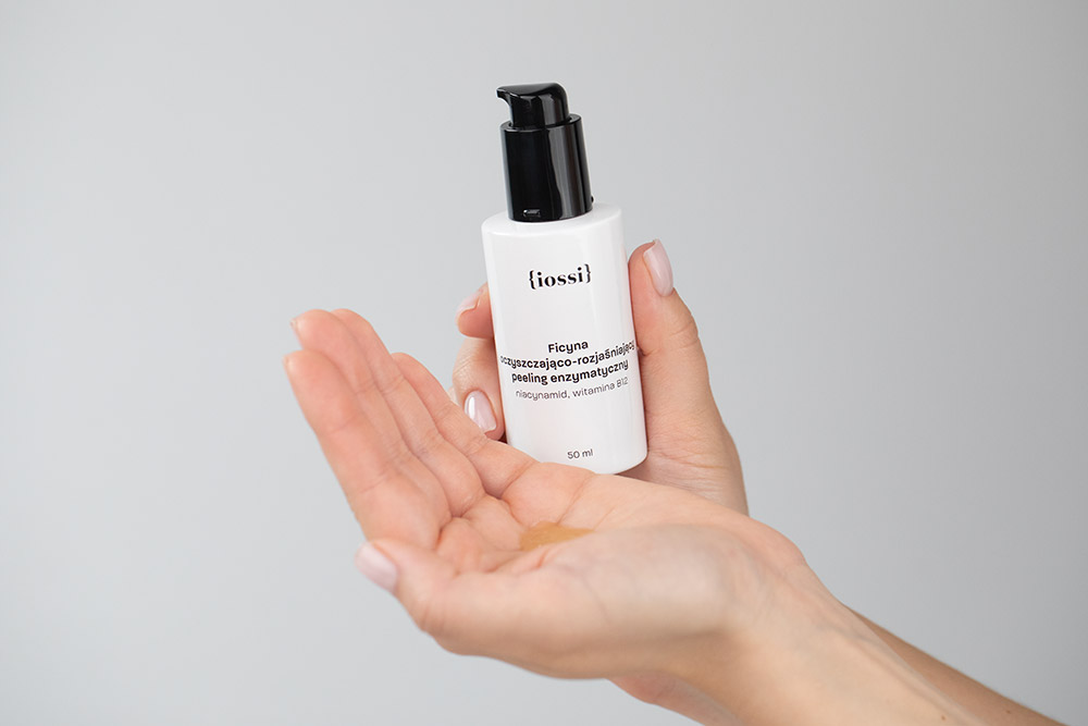 Iossi Ficyna Oczyszczająco-rozjaśniający peeling enzymatyczny 50 ml