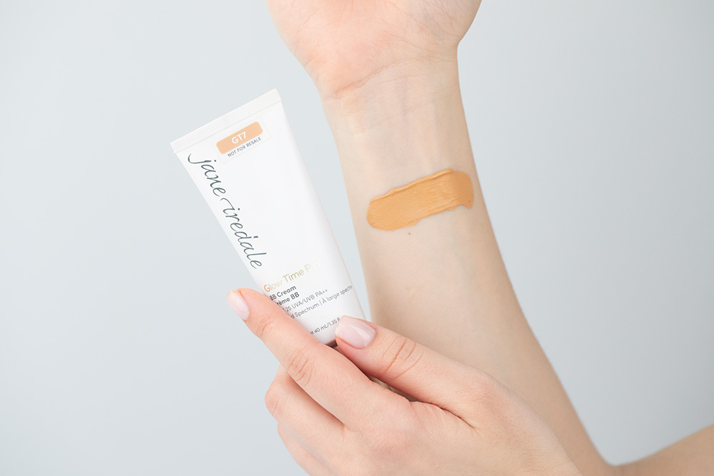 Jane Iredale Glow Time Pro BB Cream SPF 25 Lekki krem BB (kolor GT 7) 40 ml