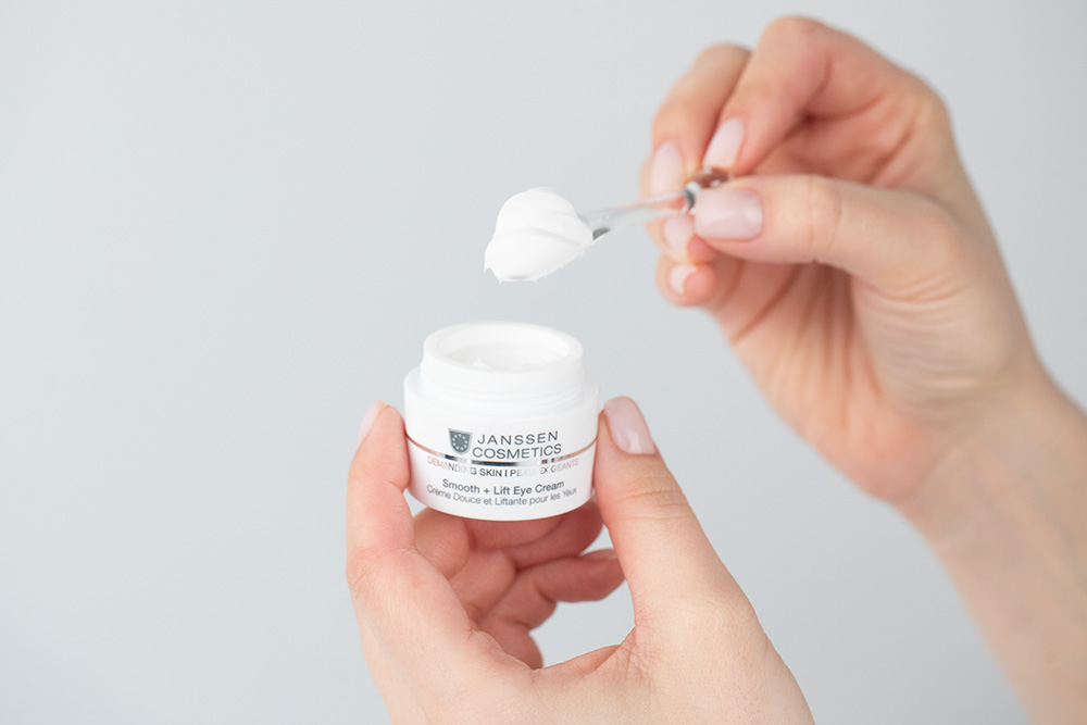 Janssen Cosmetics Vitalizing Set ZESTAW Krem rewitalizujący 50 ml + Krem na okolicę oczu 15 ml