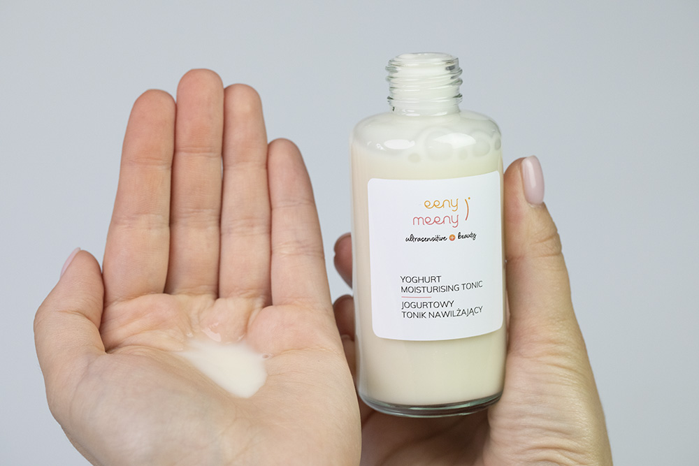 Eeny meeny Jogurtowy Tonik Nawilżający + Łagodny Balsam do Demakijażu ZESTAW Dogłębnie nawilża i koi 100 ml + Demakijaż każdego typu skóry twarzy 100 ml