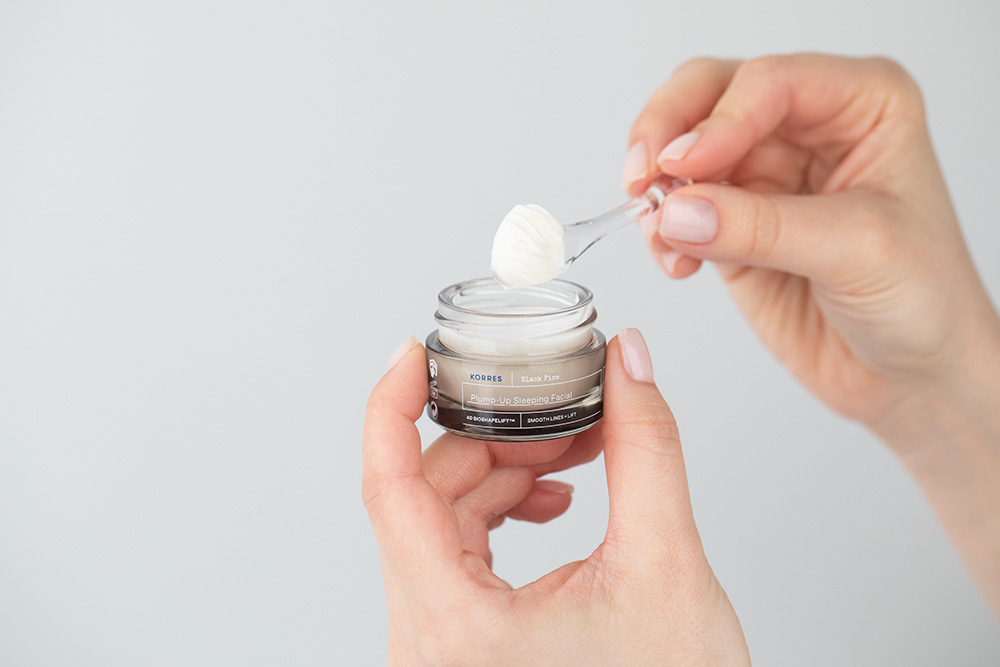 Korres Plump-Up Beauty ZESTAW Ujędrniajacy krem pod oczy 15 ml + Krem na noc 40 ml