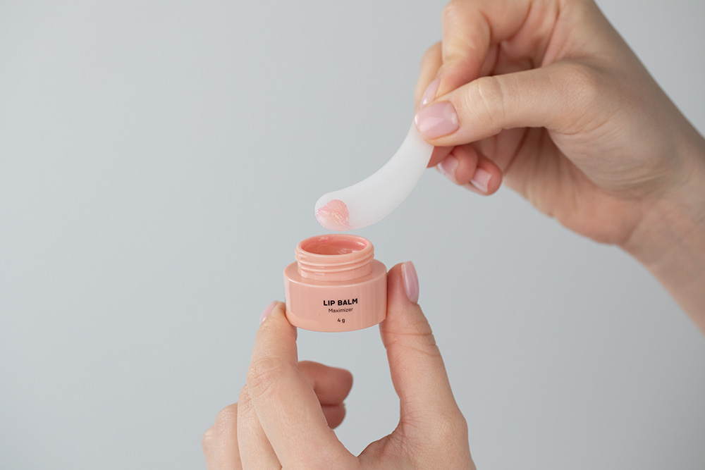 Sisters Aroma Beauty Face ZESTAW Serum liftingujące z kombuchą 30 ml + Krem intensywnie nawilżający i odżywczy 50 ml + Balsam do ust 4 g