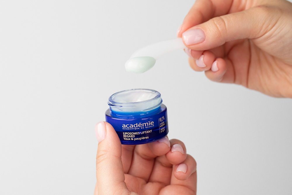 Academie Liposomes Liftant Regard Liposomowy krem na okolice oczu 15 ml