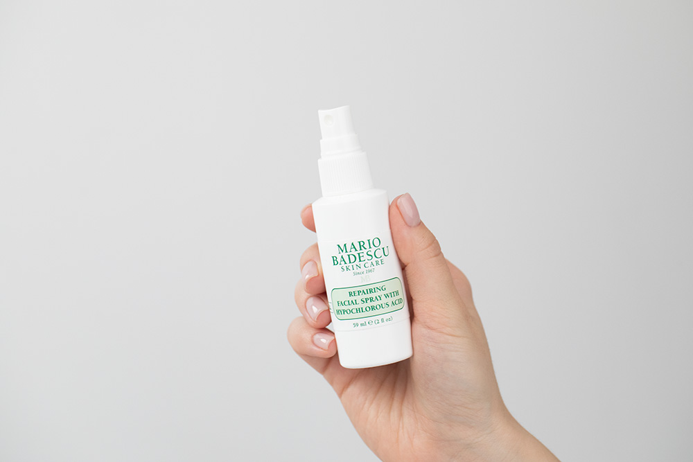 Mario Badescu Repairing Facial Spray With Hypochlorous Acid Regenerujący spray z kwasem podchlorawym 59 ml