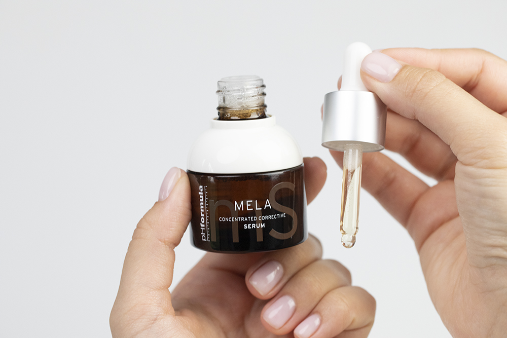 pHformula MELA Serum + POST Recovery Plus ZESTAW Serum liftingująco-wybielające 30 ml + Wielofunkcyjny krem przywracający równowagę 50 ml