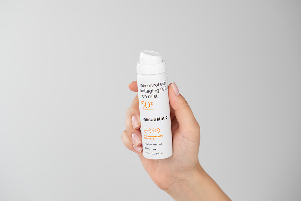 Mesoestetic Melan Tran3x + Mesoprotech Antiaging Facial Sun Mist ZESTAW Intensywny koncentrat o działaniu depigmentującym na noc 30 ml + Mgiełka do twarzy SPF 50+ 60 ml