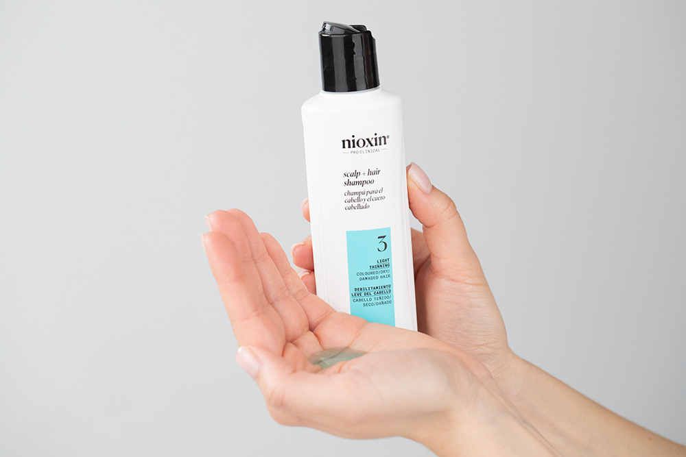 Nioxin System 3 Scalp + Hair Shampoo Szampon do włosów farbowanych lekko przerzedzonych 300 ml