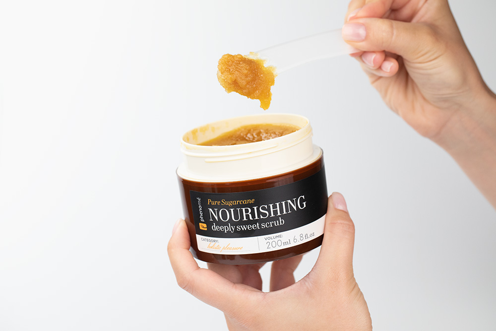 Phenome Winter Comfort ZESTAW Cukrowy peeling do ciała 200 ml + Regenerujące masło do ciała 200 ml