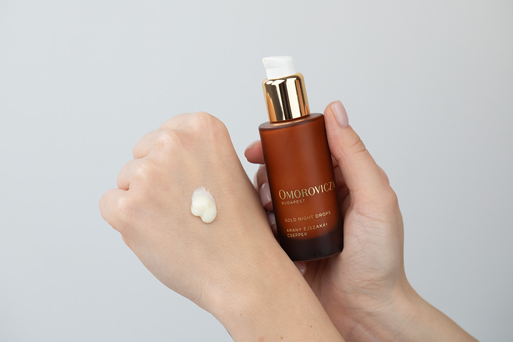 Omorovicza Gold Night Drops Odżywcze serum na noc z koloidalnym złotem 30 ml