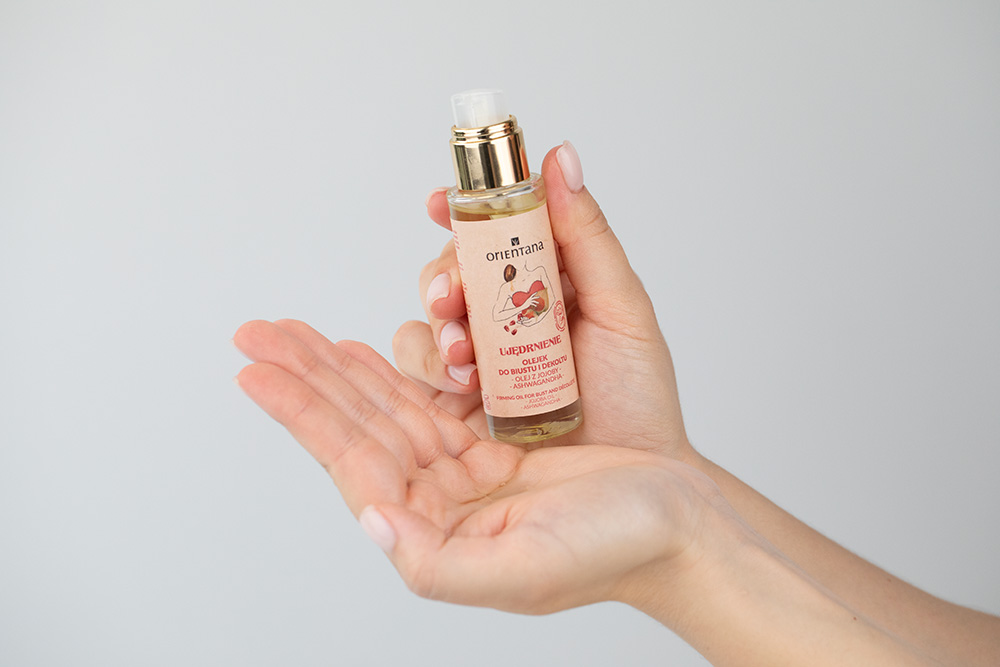 Orientana Anti Cellulite Bio Oil + Bust Body Oil ZESTAW Bio olejek antycellulitowy - 17 roślin ajurwedy 100 ml + Bio olejek do biustu - 16 roślin ajurwedy 50 ml