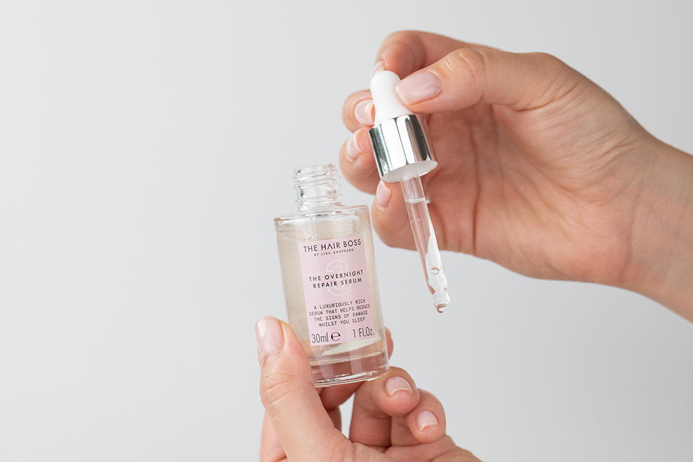 The Hair Boss Total Repair Hair ZESTAW Maska keratynowa o podwójnym działaniu 2x150 ml + Serum odbudowujące na noc 30 ml