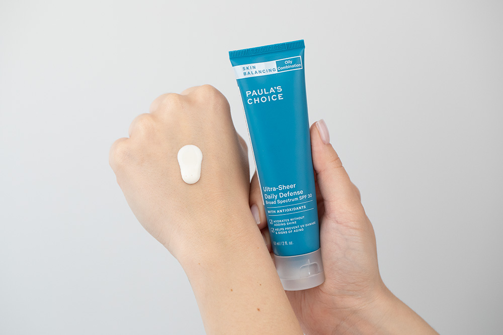 Paulas Choice Skin Balancing Ultra Light Sheer SPF 30 Krem przeciwstarzeniowy dla skóry tłustej i mieszanej 60 ml