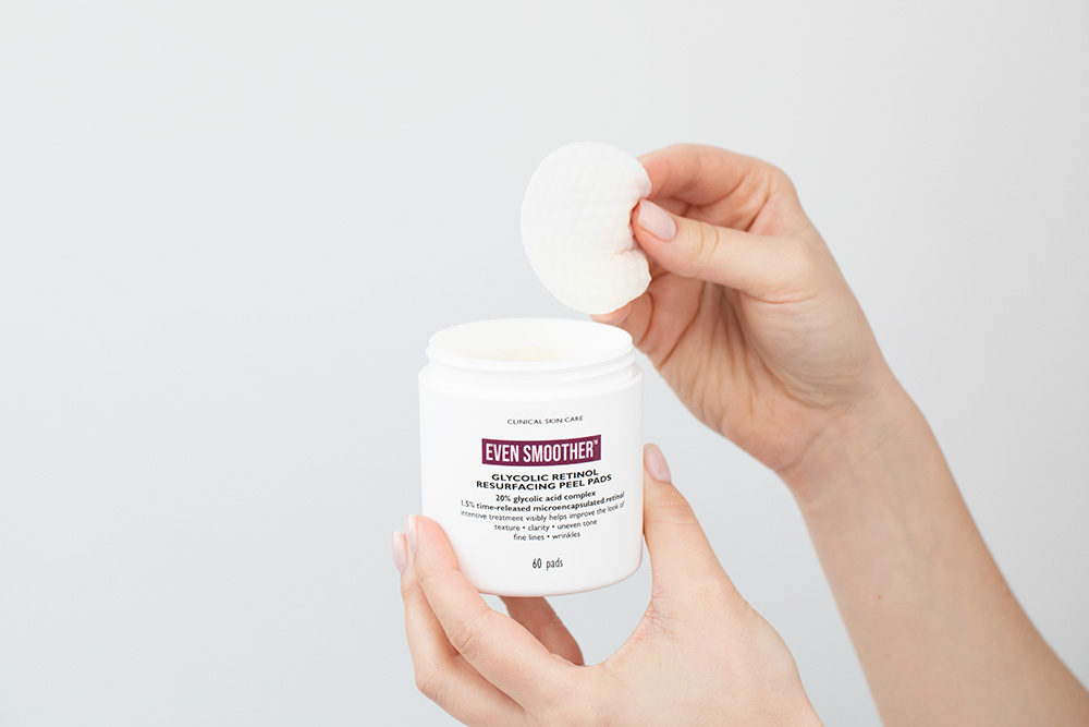 Peter Thomas Roth Glycolic Retinol Resurfacing Peel Pads Płatki peelingujące 60 szt.