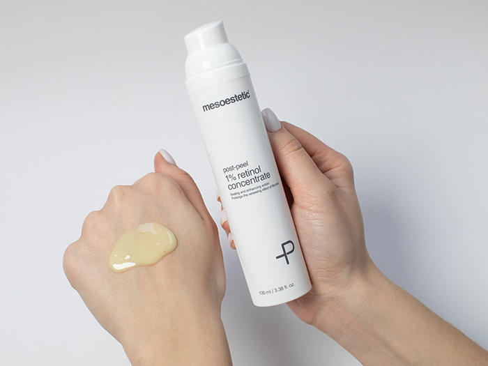 Mesoestetic Peel Retinol + Vital Face Mask + Kosmetyczka ZESTAW Koncentrat z retinolem 100 ml + Maska odżywczo-nawilżająca 100 ml + Kosmetyczka 1 szt.