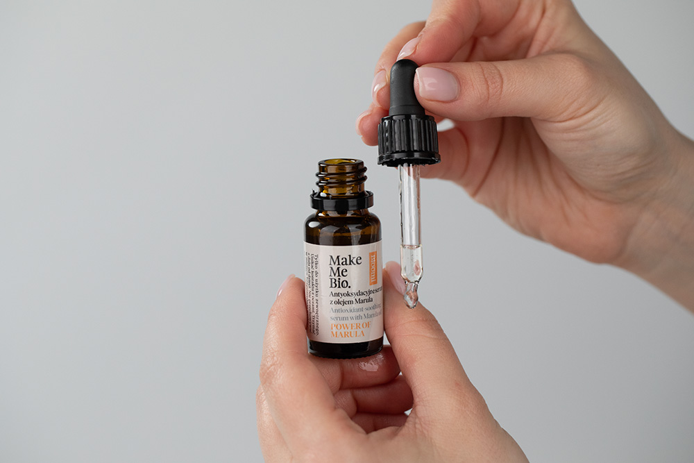 Make Me Bio Kompleksowe Nawilżenie ZESTAW Antyoksydacyjne serum łagodzące z olejem Marula 15 ml + Krem do twarzy odbudowujący barierę hydrolipidową skóry 30 ml