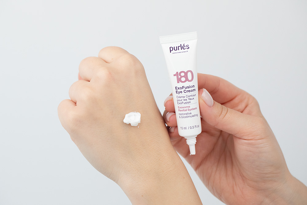 Purles X-Mas Set (180 + 182) ZESTAW Krem pod oczy z egzosomami 15 ml + Krem rewitalizujący o bogatej konsystencji 50 ml + Kosmetyczka różowa 1 szt