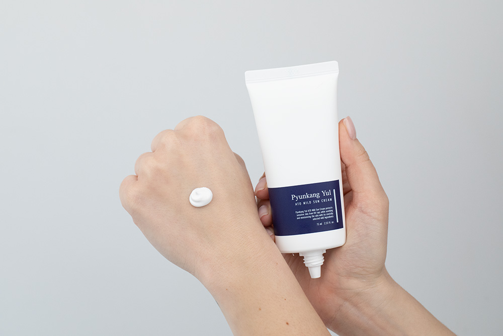 Pyunkang Yul ATO Mild Sun Cream SPF50 PA+++++ Krem z filtrem dla skóry wrażliwej, suchej i atopowej 75 ml