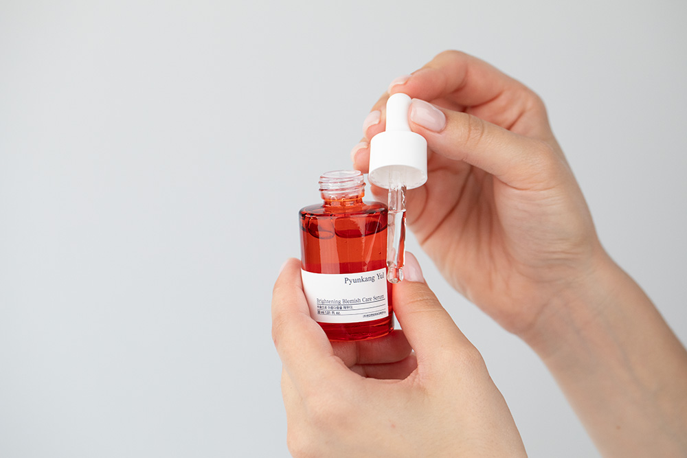 Pyunkang Yul Brightening Line Gift Set ZESTAW Tonik 150 ml + Rozjaśniające serum do twarzy 30 ml + Rozświetlający krem do twarzy 50 ml