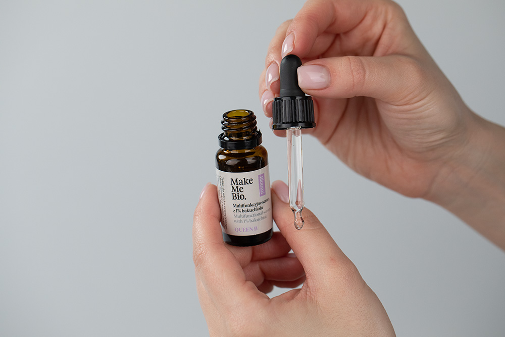 Make Me Bio Viloet Set ZESTAW Multifunkcyjne serum 15 ml + Krem do twarzy 30 ml + Hydrolat z lawendy 100 ml