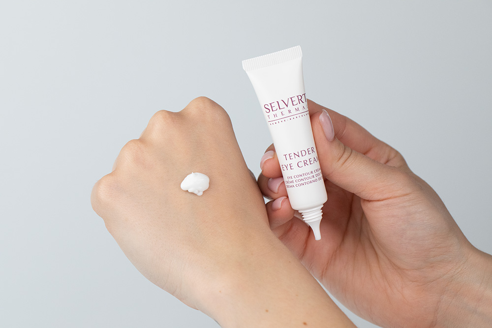 Selvert Thermal Daily Beauty Care ZESTAW Regenerujący krem z kwasem hialuronowym 50 ml + Krem na Okolice Oczu 15 ml