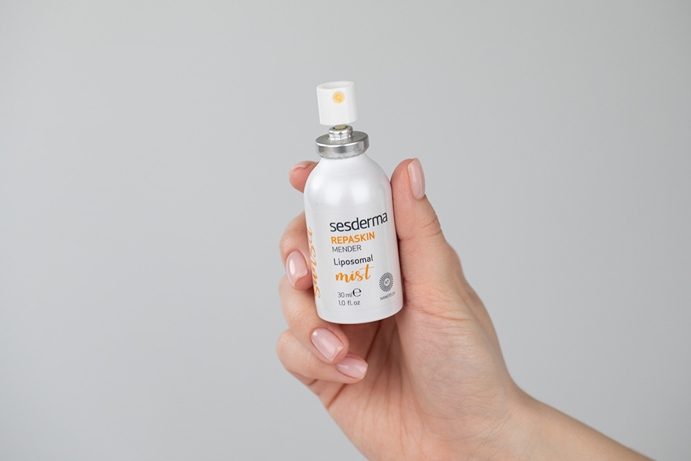 Sesderma Repaskin Mender Antiaging Gel + Mender Liposomal Mist ZESTAW Żel przeciwstarzeniowy 50 ml + Mgiełka naprawcza 30 ml
