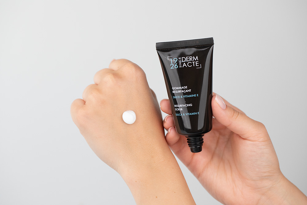 Derm Acte Resurfacing Scrub Mikrodermabrazja w kremie 50 ml