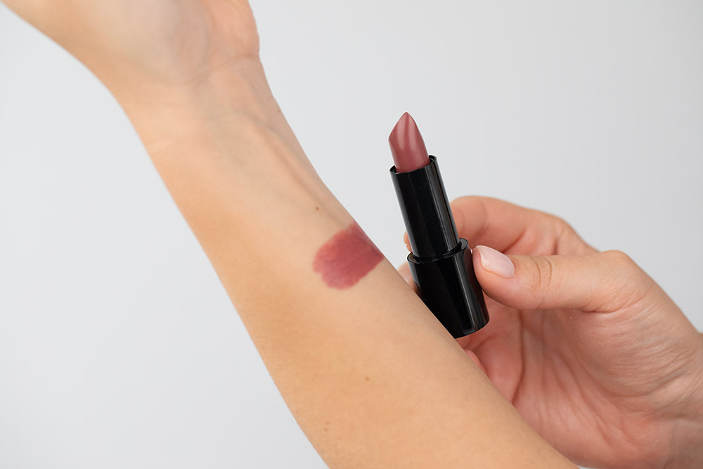 RVB LAB Make Up Hydra Boost Creamy Lipstick Nawilżająca pomadka (nr 58 Ring Ring) 3,5 g