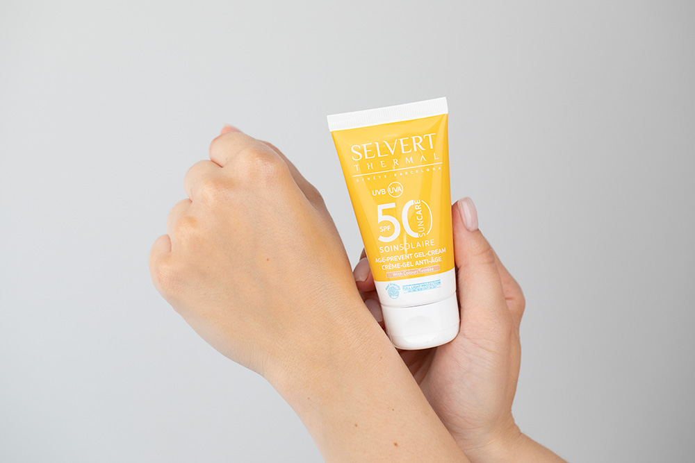 Selvert Thermal Hello Summer ZESTAW Emulsja po opalaniu 150 ml + Żel-krem do twarzy z kolorem i barierą ochronną 50ml + Okulary (wzór panterka) 1 szt