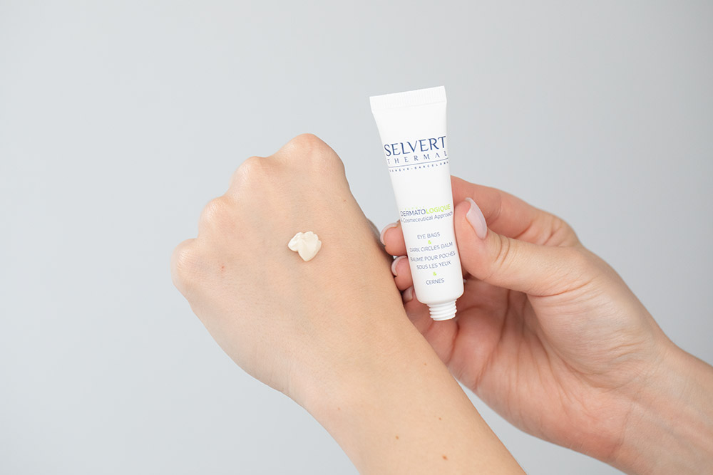 Selvert Thermal Zestaw Wypełniający ZESTAW Krem 50 ml + Krem pod oczy 15 ml + Kosmetyczka