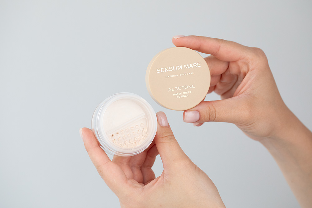 Sensum Mare AlgoTone MATTE Sheer Powder Transparentny puder sypki (Matte) 10 g
