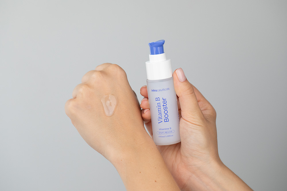 Intraceuticals Serum Booster B Odżywcze serum bogate w przeciwutleniacze 30 ml