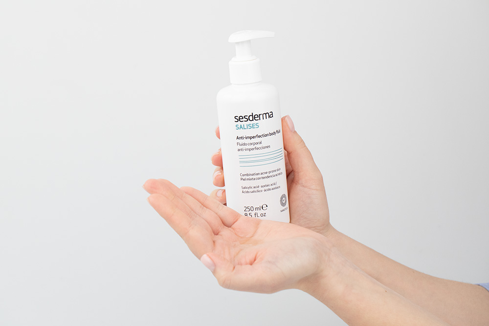 Sesderma Azelac + Salises Anti - Imperfection Body Fluid ZESTAW Krem nawilżający do twarzy 50 ml + Balsam do ciała przeciw niedoskonałościom 250 ml