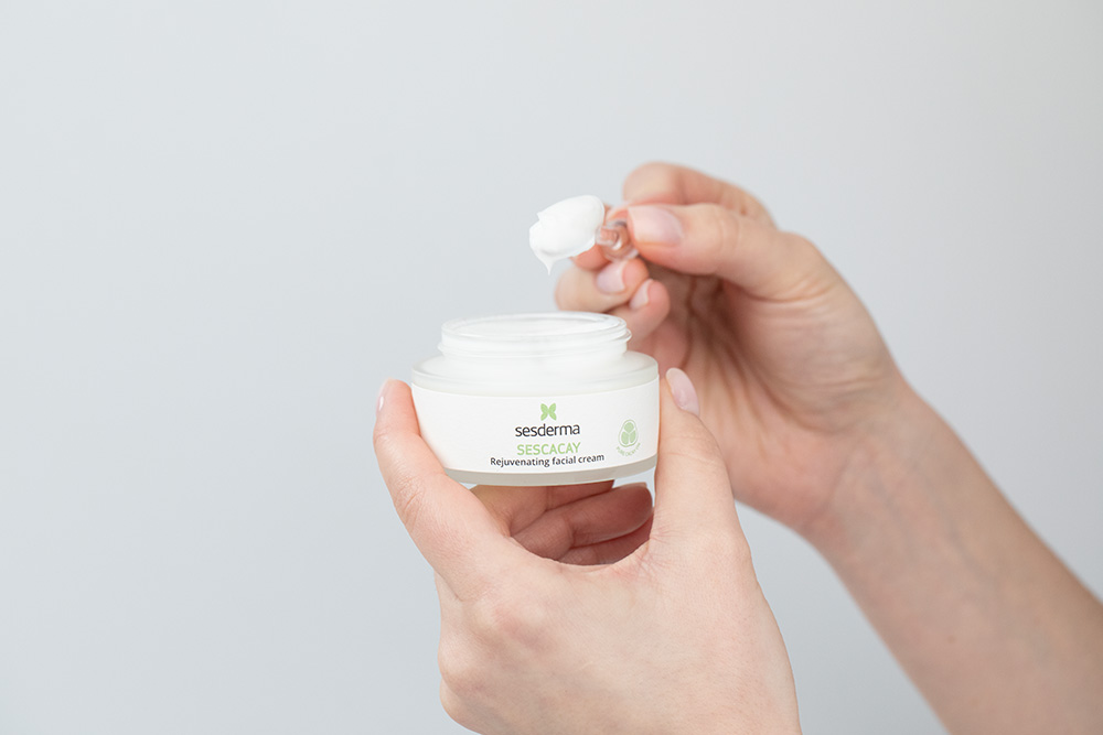 Sesderma Sescacay Rejuvenating Facial Cream Odmładzający krem do twarzy 50 ml