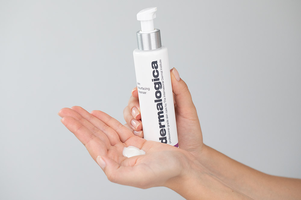 Dermalogica Skin Resurfacing Cleanser Złuszczający żel do mycia twarzy dla cery dojrzałej 150 ml