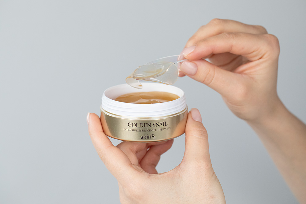 Skin79 Golden Snail Intensive Essence Gel Eye Patch Płatki pod oczy 60 szt