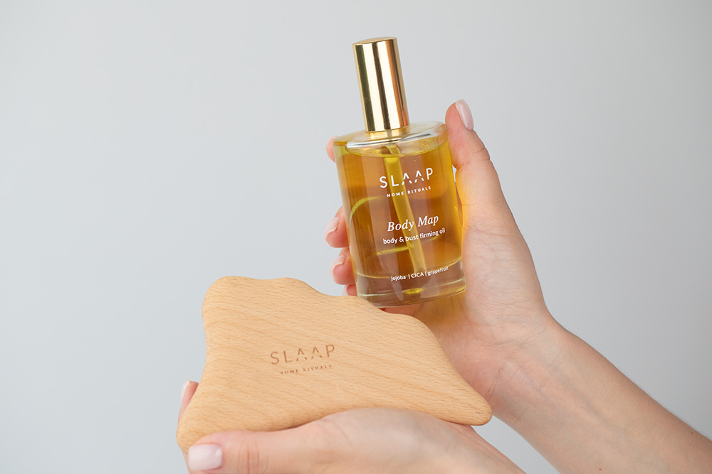 Slaap Body Map + Gua Sha ZESTAW Ujędrniający olejek do ciała i biustu 100 ml + Z drewna bukowego do masażu ciała 1 szt